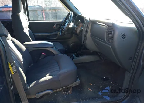 2004 Chevrolet Blazer Ls from USA, damaged, VIN 1GNDT13X84K106589